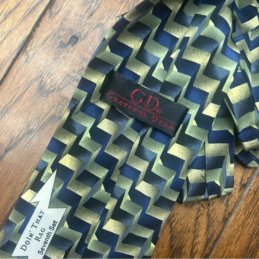 Grateful‎ Dead vintage silk Geometric Pattern Tie